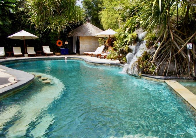 Review of Puri Cendana Resort in Seminyak, Bali.