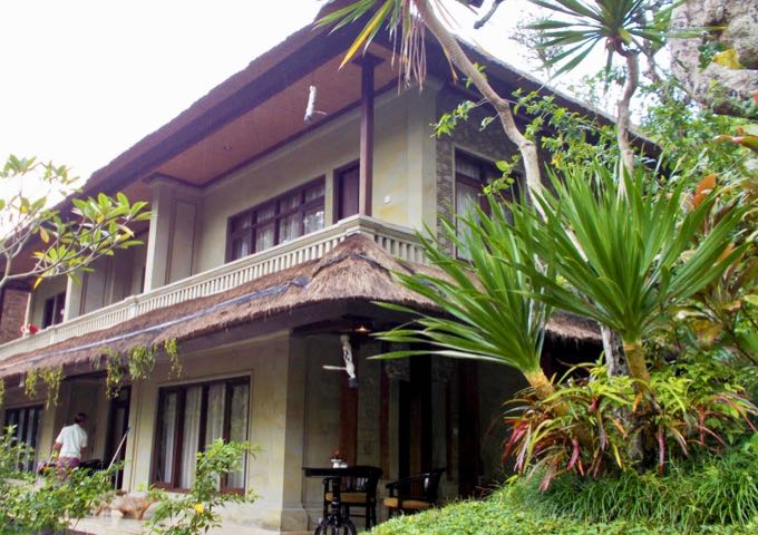 Superior Agung Rooms face the valleys and forest.