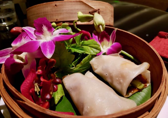 The authentic Chinese tasting menus at the Baoshuan are very popular.
