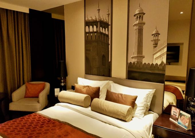 The comfortable rooms have a pleasant decor.