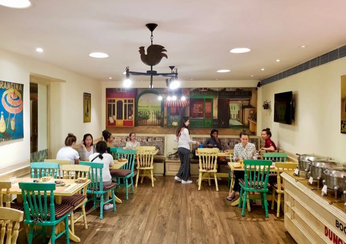 The bright Yellow Brick Road café serves breakfast and other meals.