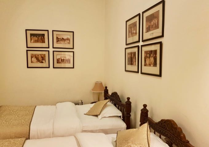 Rooms feature prints of old India and Rajasthani nobility.