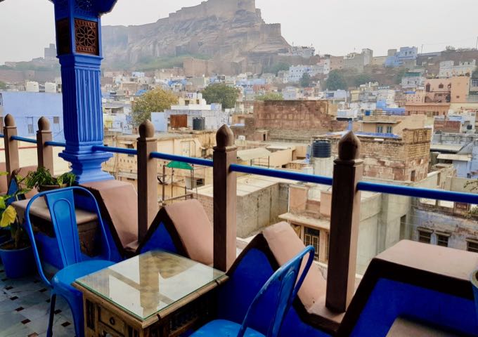 Raji Mandir close by is a great place to enjoy cheap meals, beers, and fort views.