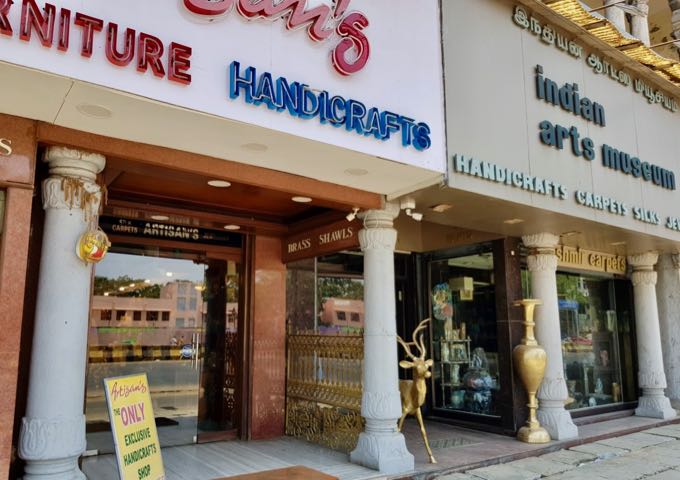 There are several handicraft stores nearby.