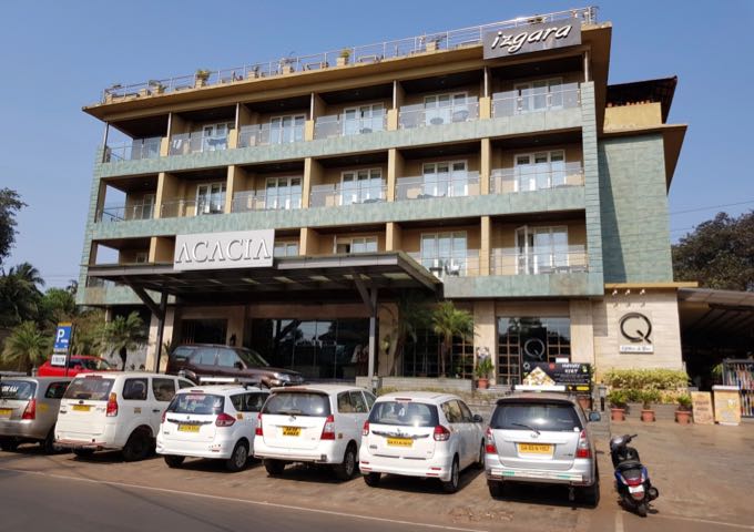 The hotel is located in Candolim.