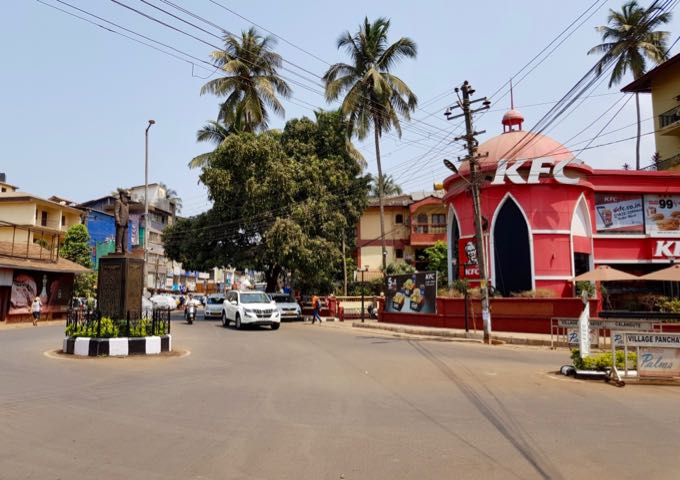 Dr Jack Sequira Junction nearby is a local landmark.