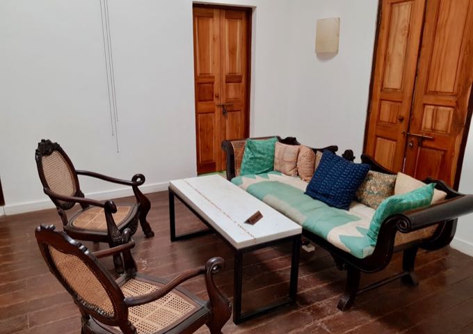The second floor has another guest lounge.
