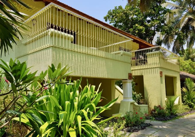 Larger villas have large balconies/verandas.