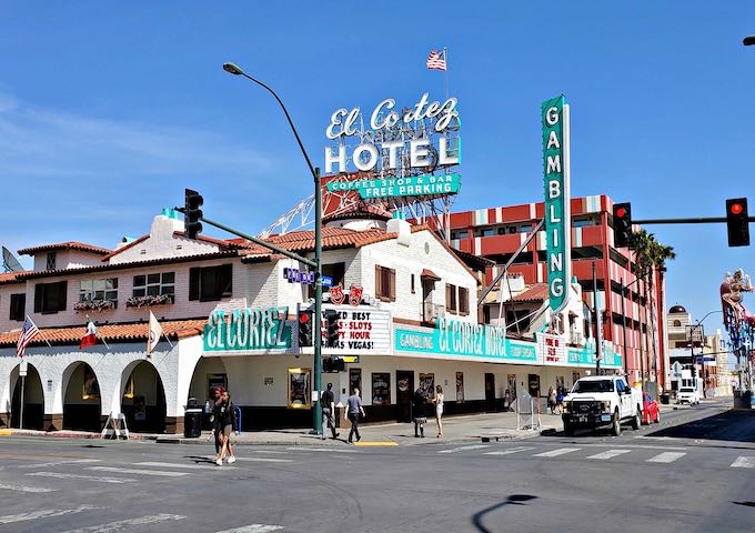 El Cortez, the Best Cheap Hotel for Gaming in Las Vegas