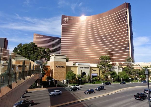 Best Places to Stay on LAS VEGAS STRIP - 40 Best Hotels