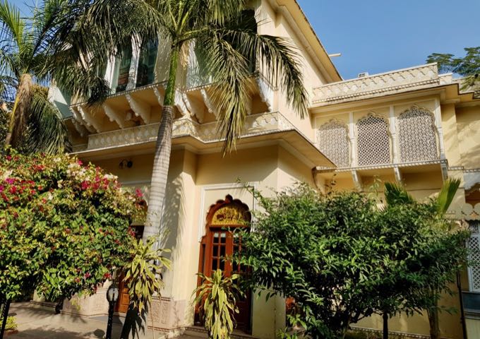 Alsisar Haveli Hotel in Jaipur, India