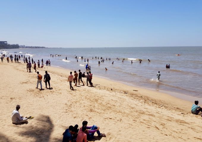 Scenic Juhu beach in front of the hotel.