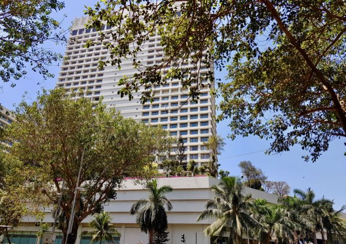 Review of Trident Hotel in Mumbai, India.