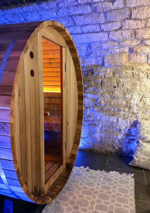 Spa 15 has a barrel-shaped sauna.