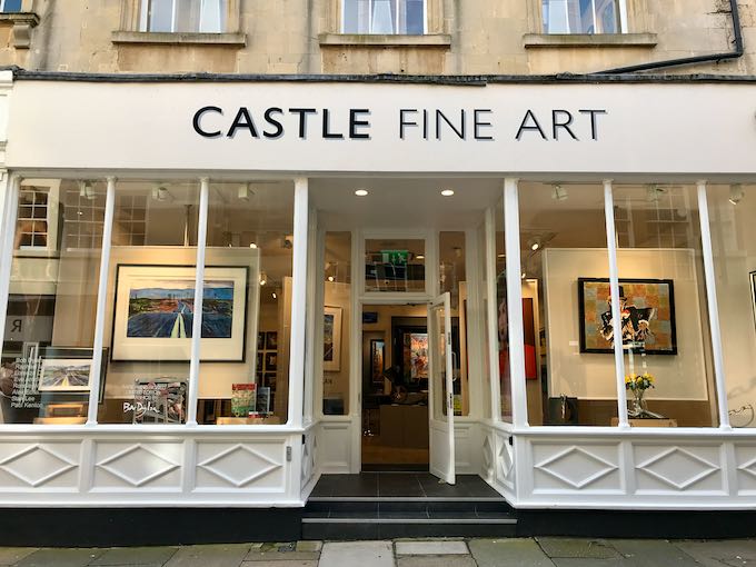Castle Fine Art sells the works of contemporary British artists.