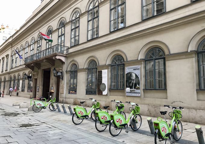 Petofi Literary Museum nearby has plenty of bike parking.