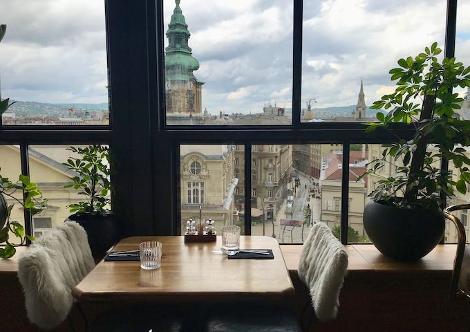 The restaurant offers views of St Stephen's Basilica.