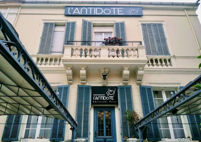 L’Antidote serves modern and inventive Mediterranean cuisine.
