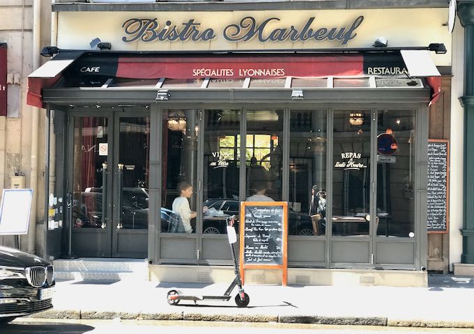 Bistro Marbeuf is a classic French bistro.