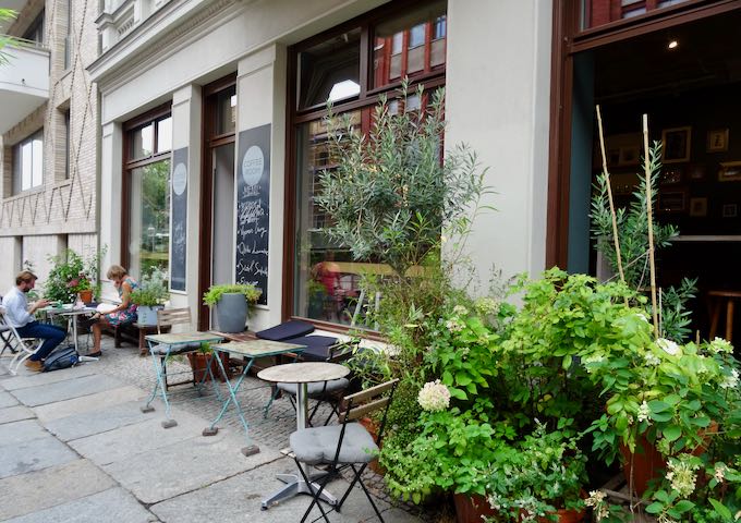 Coffee Room is located on Saarbrücker Strasse.