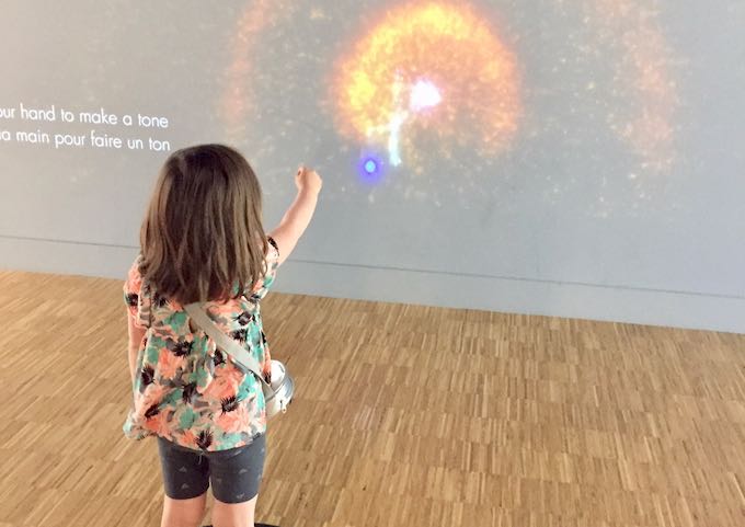 It has several interactive musical exhibits for children.