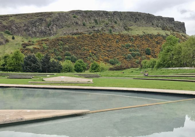 Popular Holyrood Park is near the palace.