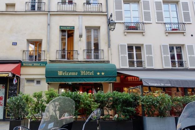 cheap hotel in paris city centre