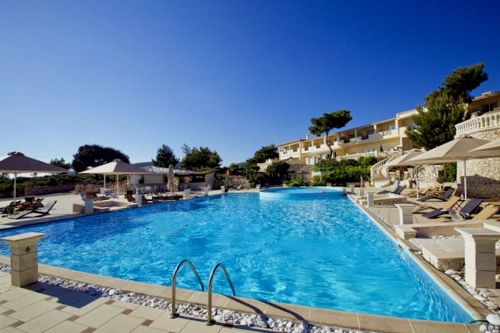 Family Hotel with Large Pool in Zante.