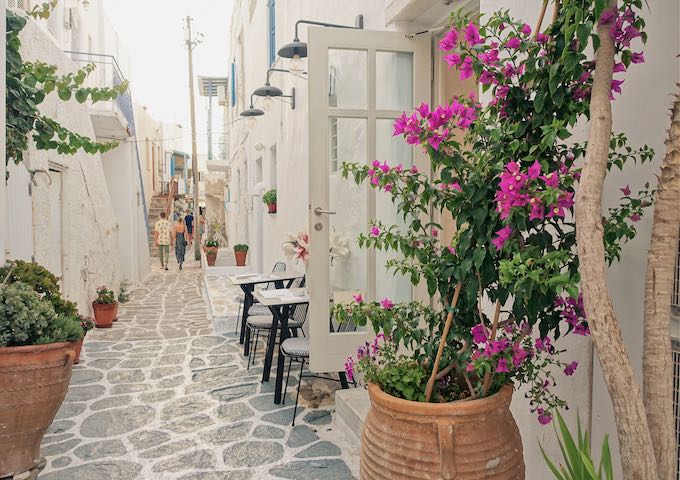 The entrance to Taverna Glafkos in Naoussa, Paros