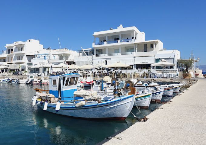Piso Livadi fishing village in Paros