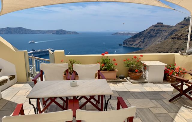 Hotel in Fira, Santorini.