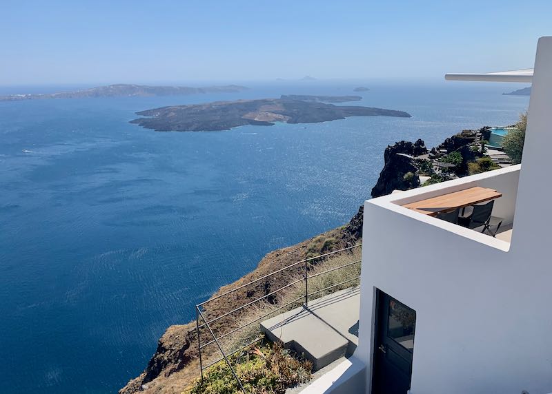 Accommodations in Santorini with caldera view.