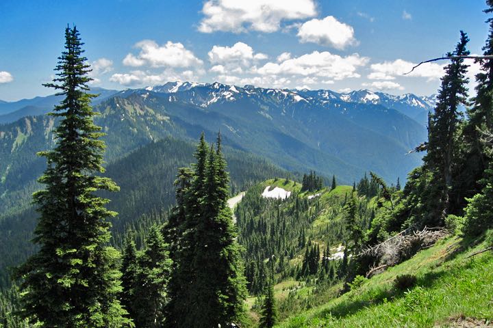Best national park and hikes near Seattle.