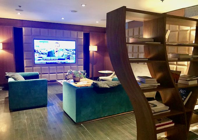 M Lounge has a large TV for sports.