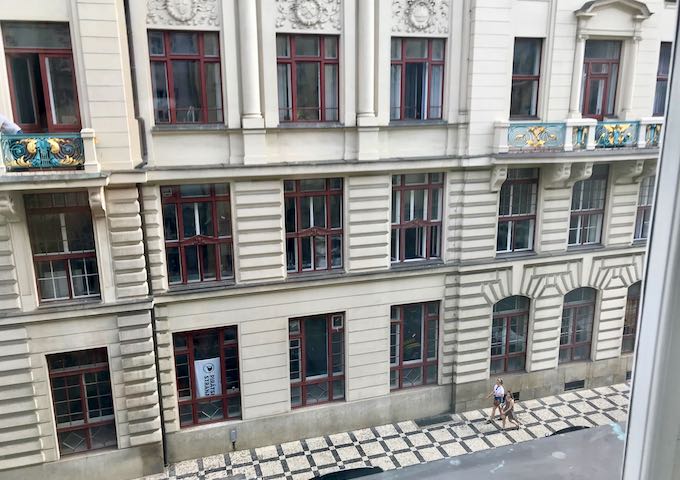 Most rooms have street views.