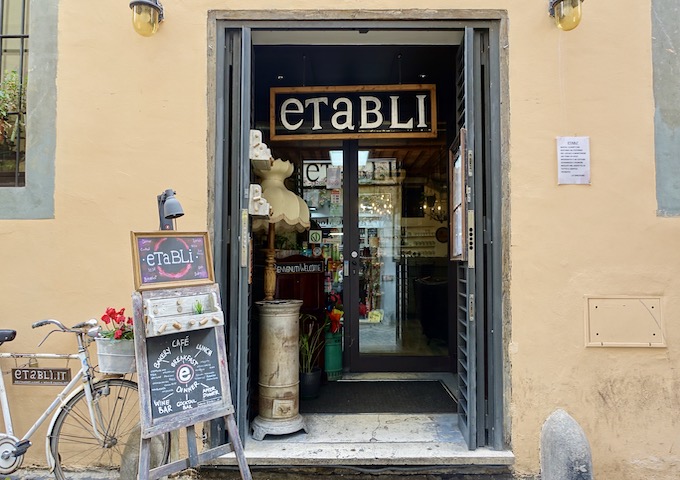 Etabli wine bar in Rome
