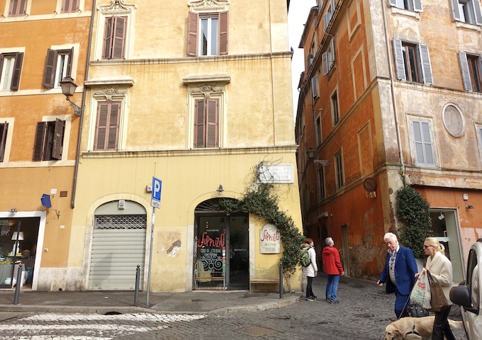 Supplizio restaurant in Rome