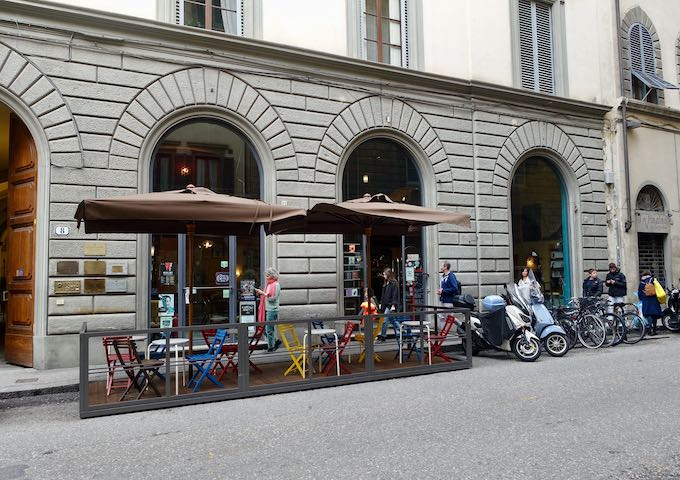 Libreria Café La Cité in San Frediano, Florence