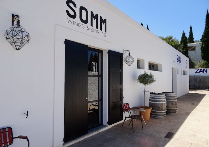 Somm specializes in locally made wine.