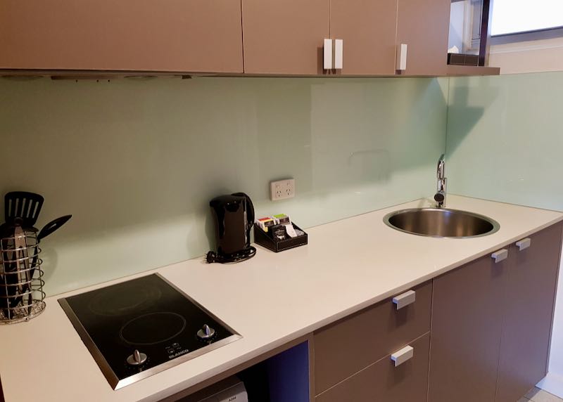 Apartments and suites have kitchens.
