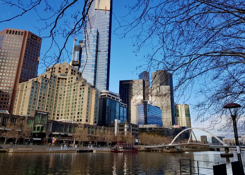 The Yarra River is very beautiful.