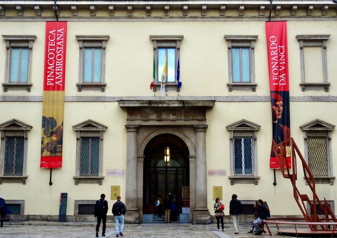 Pinacoteca Ambrosiana exhibits some real Italian treasures.