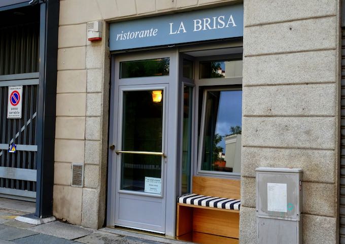 La Brisais is a very romantic restaurant.