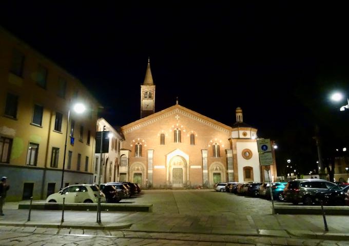 Basilica di Sant’Eustorgio is very beautiful.