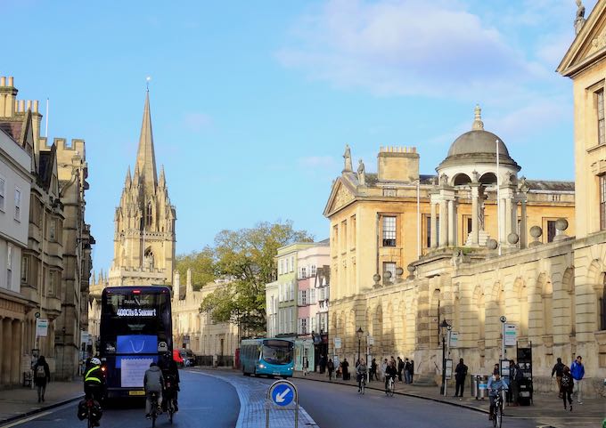 Lots of University of Oxford colleges can be found on High Street.