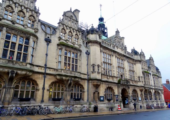 The Museum of Oxford is in the old town hall building.