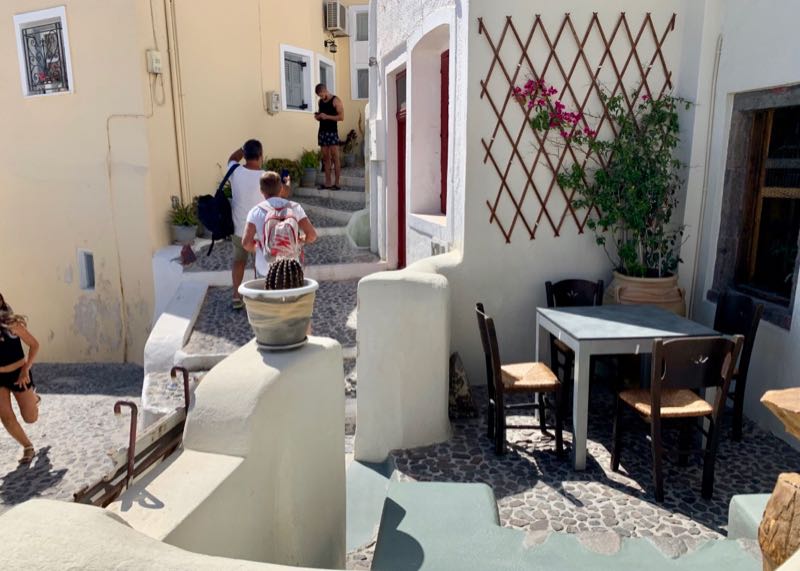 santorini pyrgos cava alta restaurant cafe patio 2