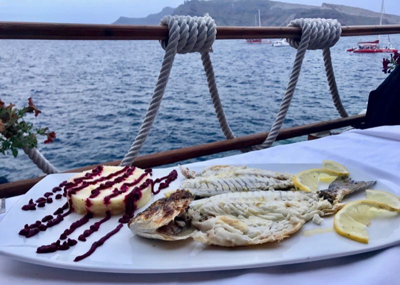 santorini restaurant amoudi fish tavern fillet