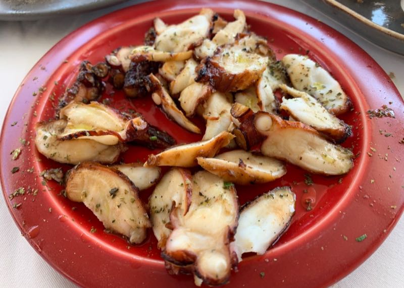 santorini restaurant amoudi fish tavern octopus
