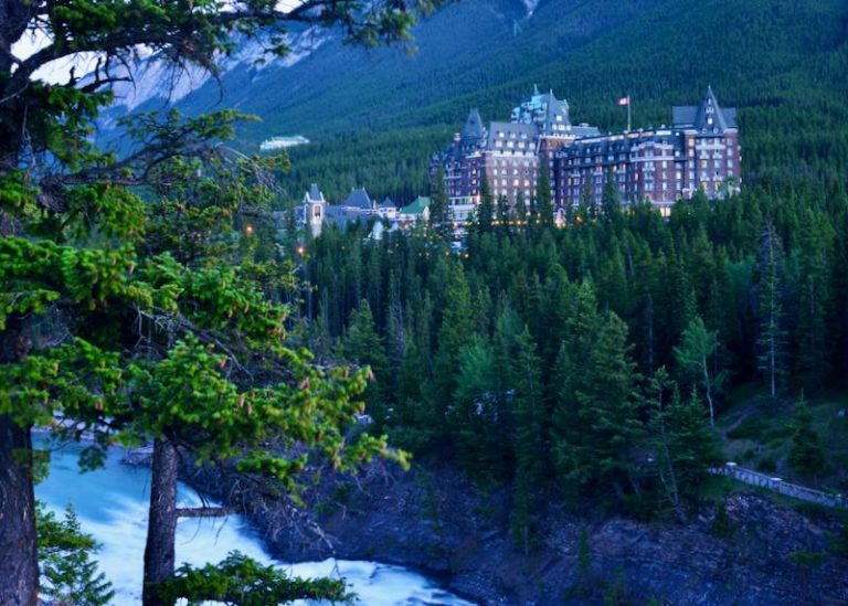 Where To Stay In Banff Best Areas Neighborhoods